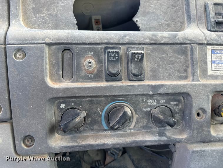 image for item DZ8831 1999 Sterling L-Line ready mix truck