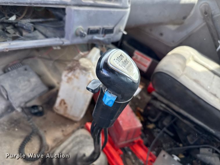 image for item DZ8831 1999 Sterling L-Line ready mix truck