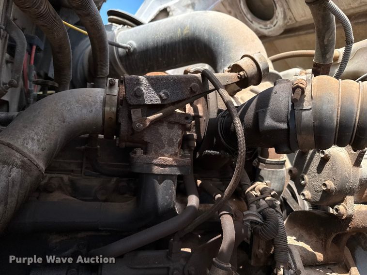 image for item DZ8831 1999 Sterling L-Line ready mix truck