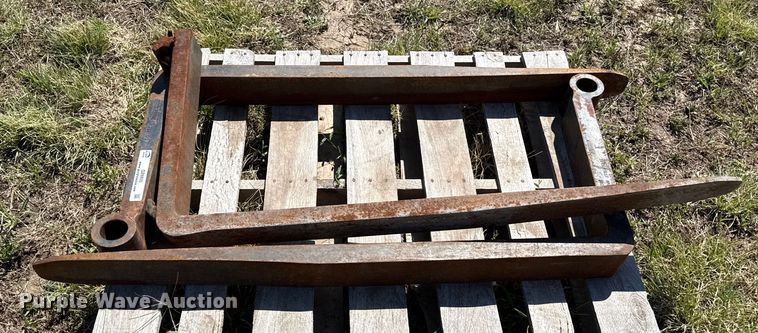 image for item DZ8855 (3) 48