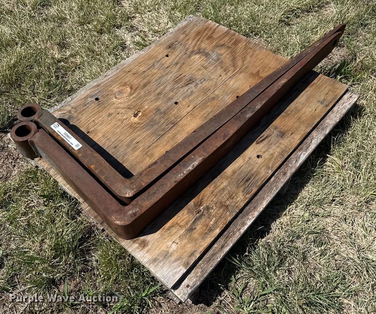 image for item DZ8857 (2) 48