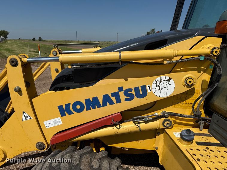 image for item DZ8878 2007 Komatsu WB146 backhoe