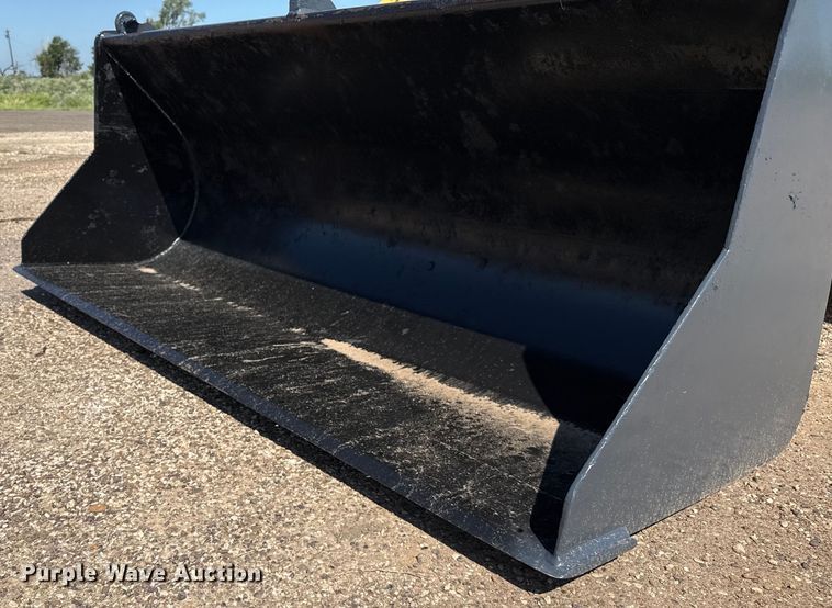 image for item DZ8878 2007 Komatsu WB146 backhoe