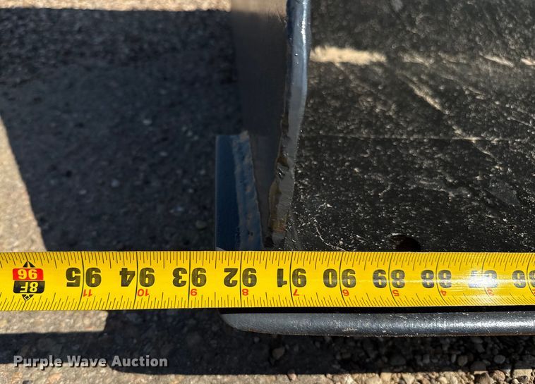 image for item DZ8878 2007 Komatsu WB146 backhoe