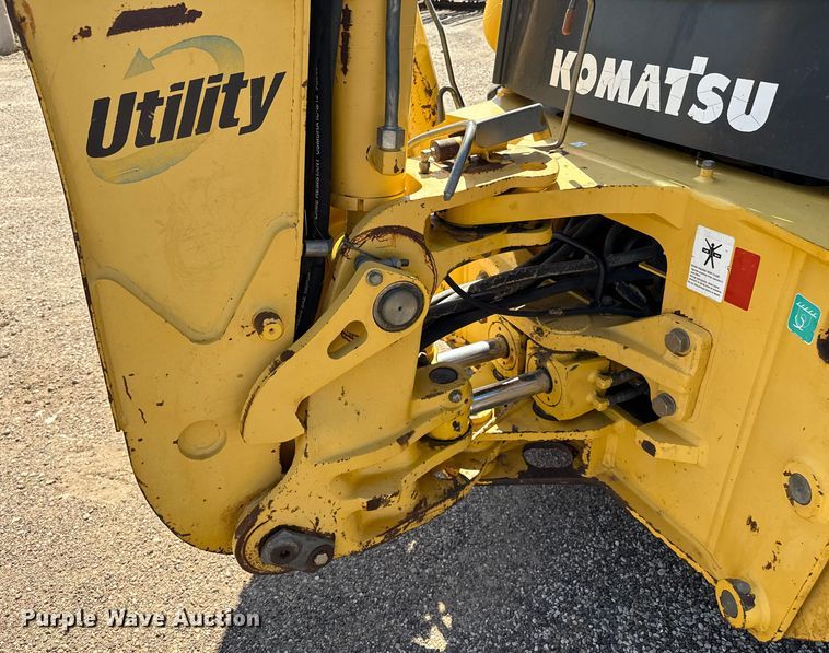 image for item DZ8878 2007 Komatsu WB146 backhoe