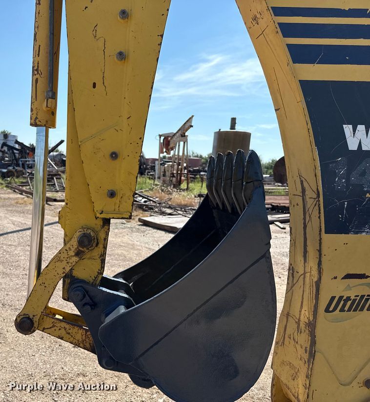 image for item DZ8878 2007 Komatsu WB146 backhoe
