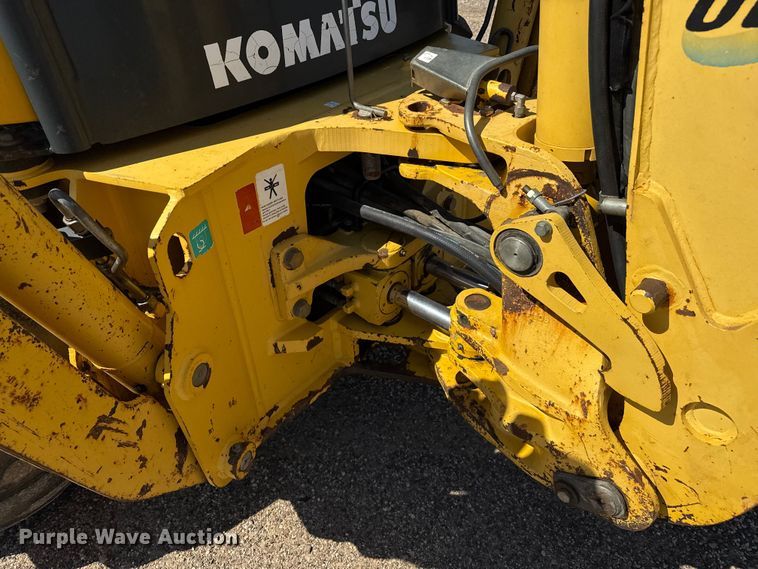 image for item DZ8878 2007 Komatsu WB146 backhoe