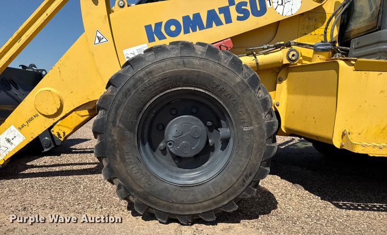 image for item DZ8878 2007 Komatsu WB146 backhoe