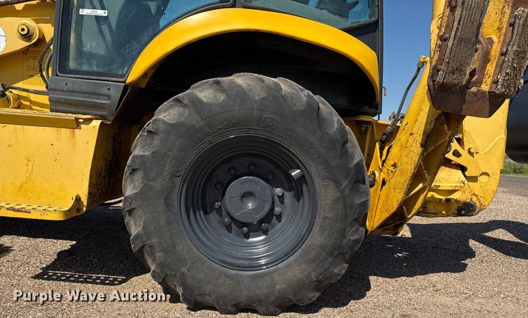 image for item DZ8878 2007 Komatsu WB146 backhoe