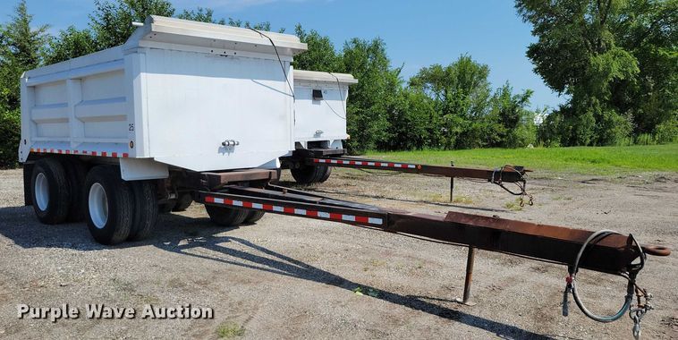 image for item EA2479 1992 Brady Truck Equip end dump pup trailer