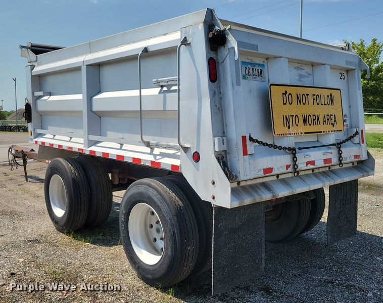 image for item EA2479 1992 Brady Truck Equip end dump pup trailer