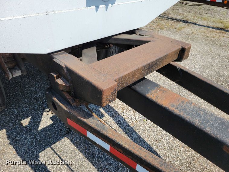 image for item EA2479 1992 Brady Truck Equip end dump pup trailer