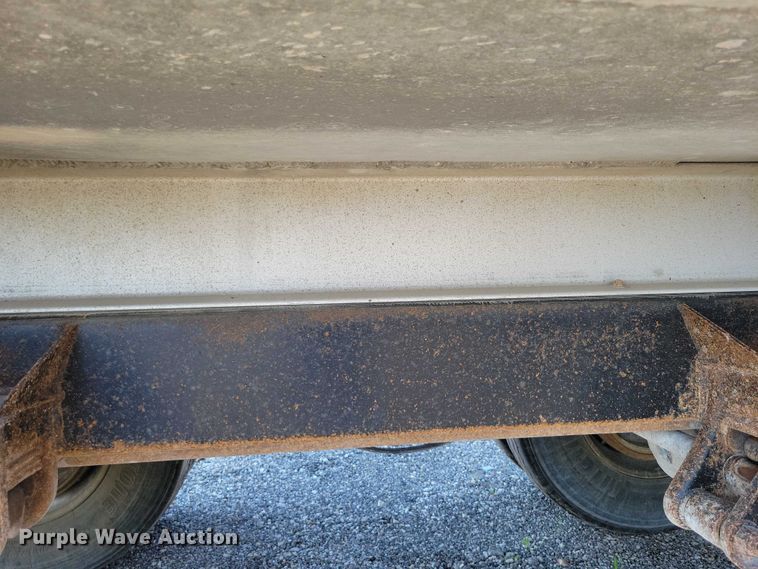 image for item EA2479 1992 Brady Truck Equip end dump pup trailer