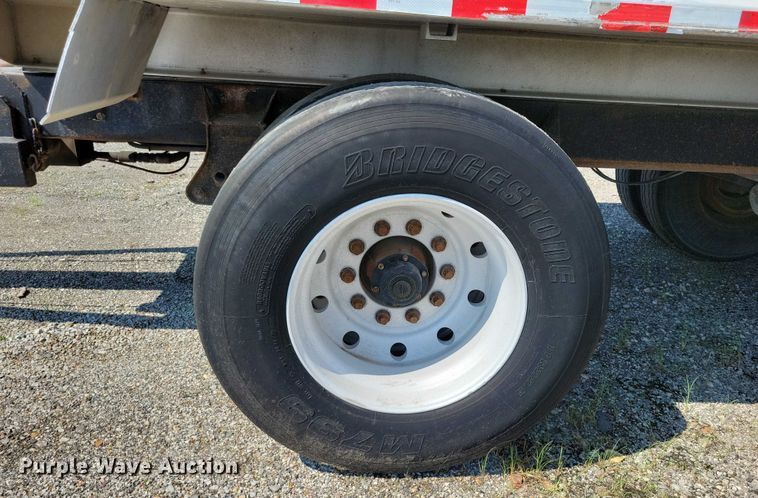 image for item EA2479 1992 Brady Truck Equip end dump pup trailer