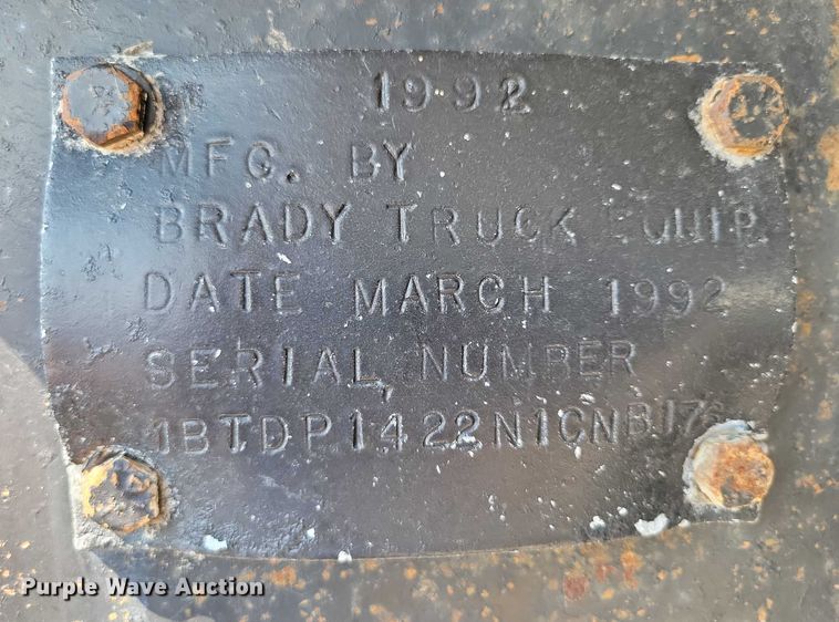 image for item EA2479 1992 Brady Truck Equip end dump pup trailer