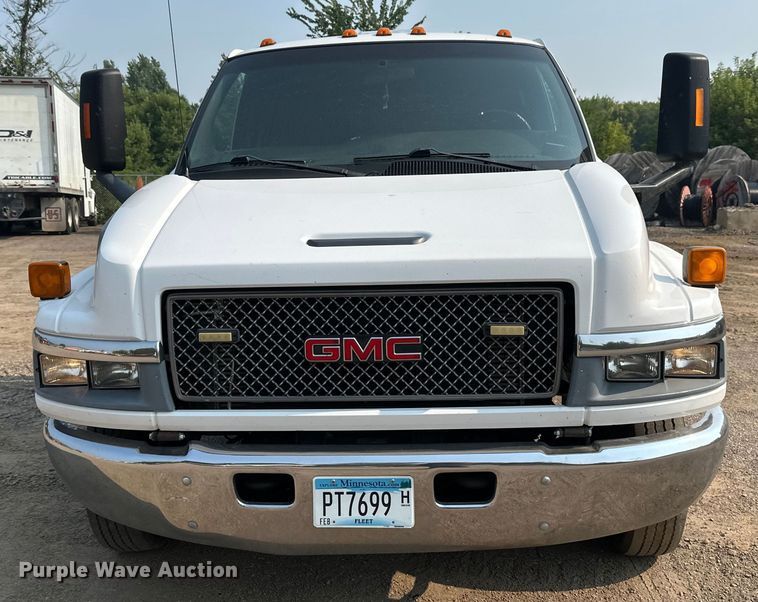 image for item EB2810 2004 GMC C4500 Crew Cab flatbed truck