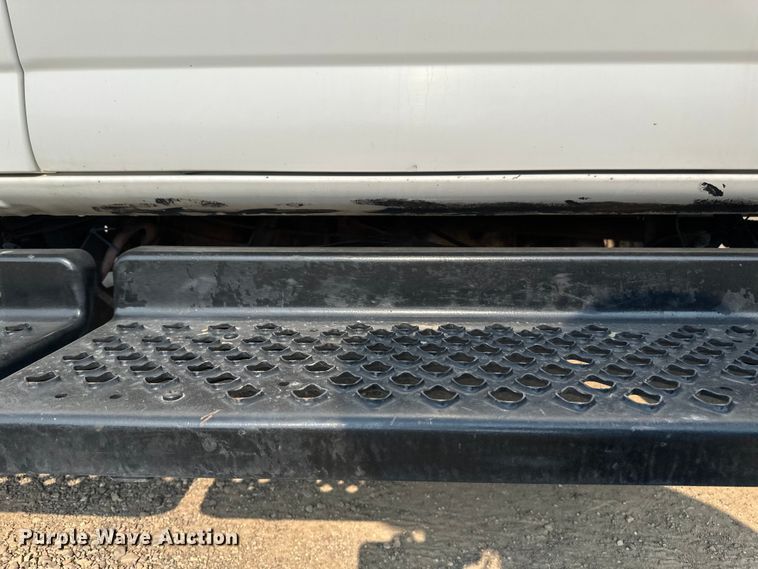 image for item EB2810 2004 GMC C4500 Crew Cab flatbed truck