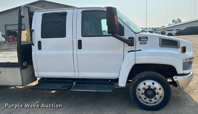 image for item EB2810 2004 GMC C4500 Crew Cab flatbed truck