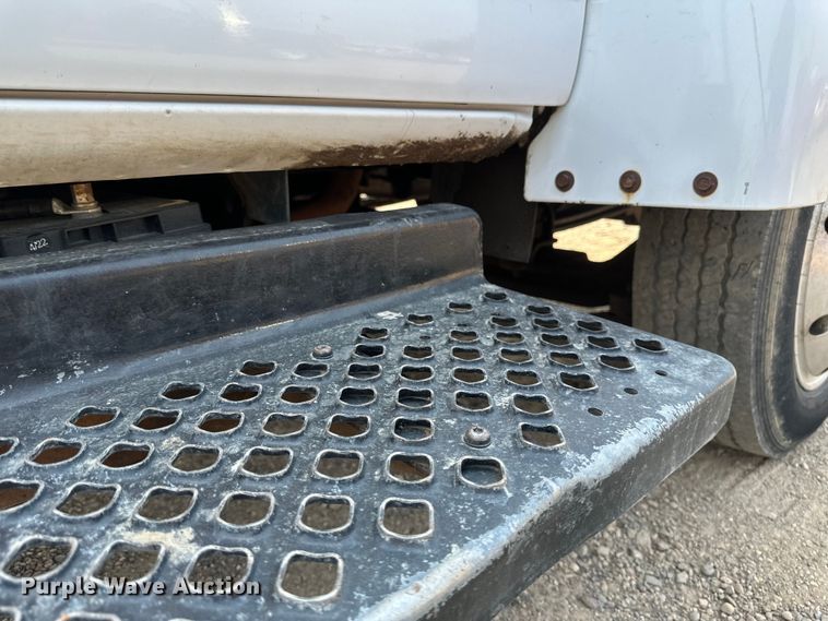 image for item EB2810 2004 GMC C4500 Crew Cab flatbed truck