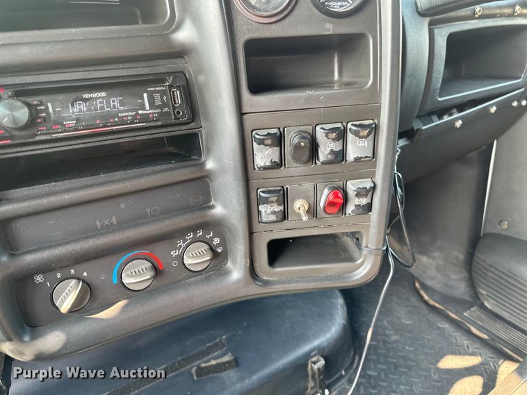 image for item EB2810 2004 GMC C4500 Crew Cab flatbed truck