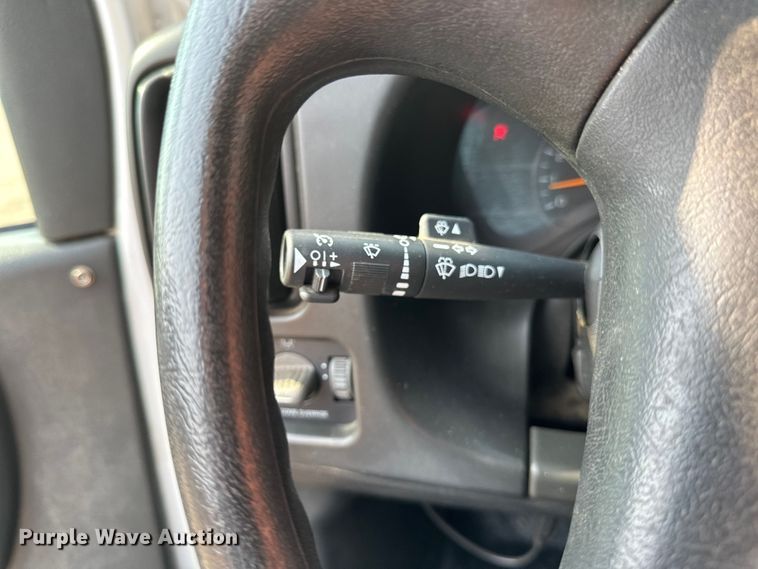 image for item EB2810 2004 GMC C4500 Crew Cab flatbed truck