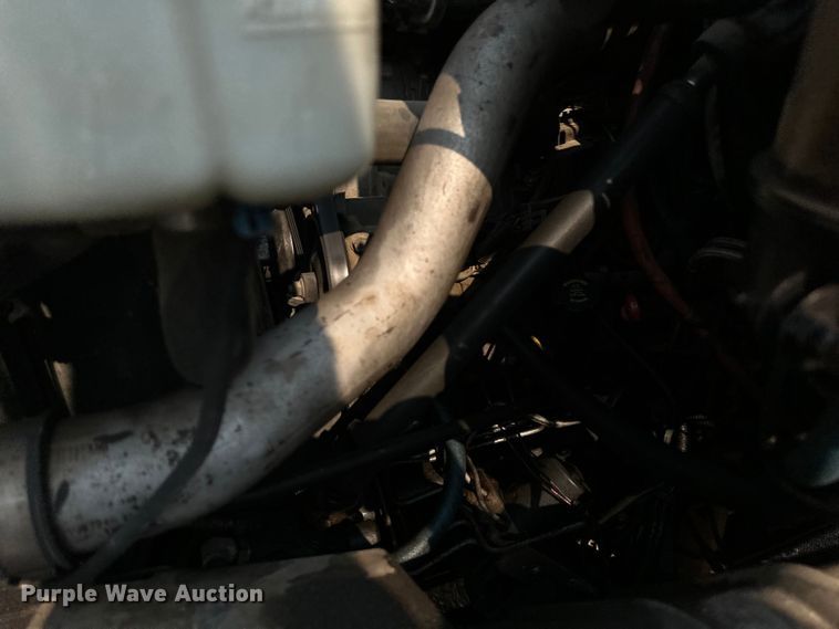 image for item EB2810 2004 GMC C4500 Crew Cab flatbed truck