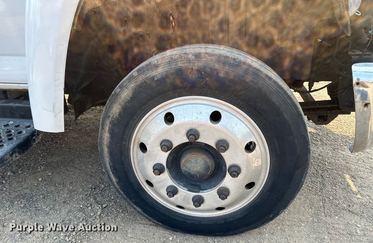 image for item EB2810 2004 GMC C4500 Crew Cab flatbed truck