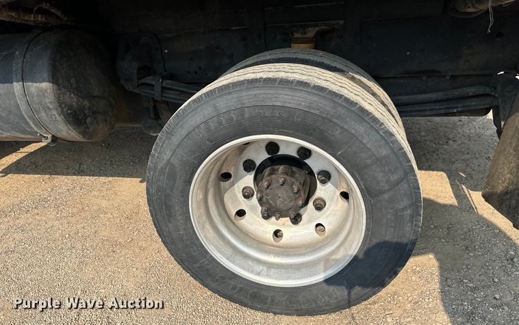 image for item EB2810 2004 GMC C4500 Crew Cab flatbed truck