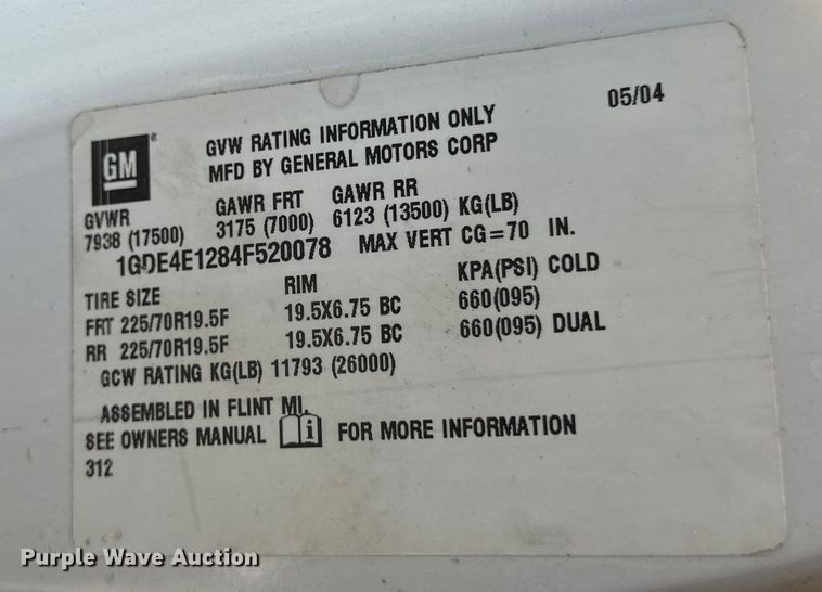 image for item EB2810 2004 GMC C4500 Crew Cab flatbed truck