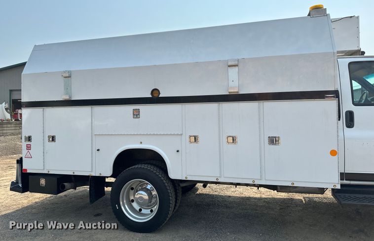 image for item EB2812 2007 GMC C5500 utility / service truck
