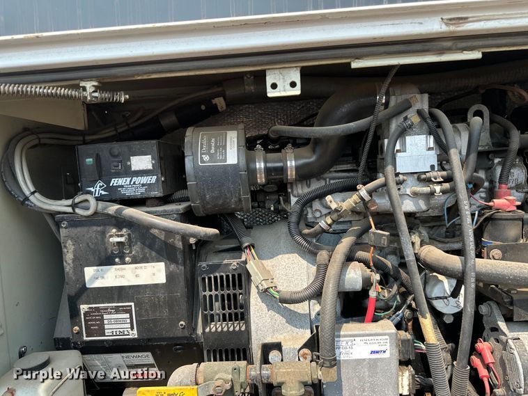 image for item EB2812 2007 GMC C5500 utility / service truck