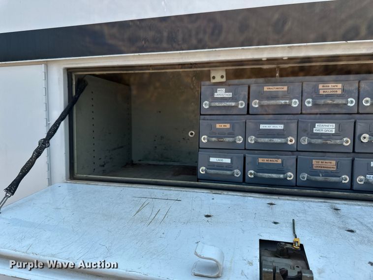 image for item EB2812 2007 GMC C5500 utility / service truck