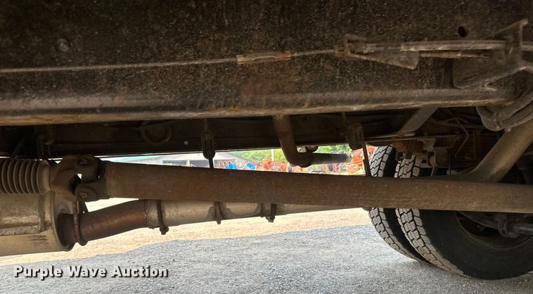 image for item EB2812 2007 GMC C5500 utility / service truck