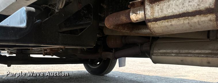 image for item EB2812 2007 GMC C5500 utility / service truck