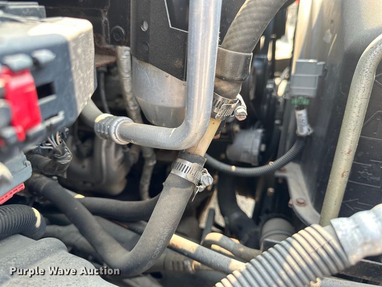 image for item EB2812 2007 GMC C5500 utility / service truck