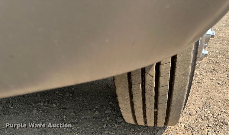 image for item EB2812 2007 GMC C5500 utility / service truck