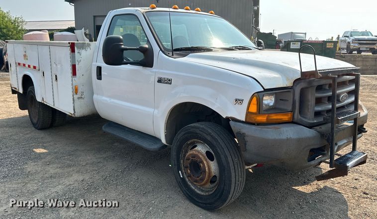 image for item EB2814 1999 Ford F550 utility / service truck