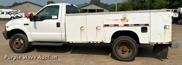 image for item EB2814 1999 Ford F550 utility / service truck