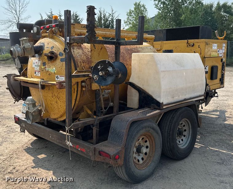 image for item EB2816 2012 Vermeer V500LE-HD vacuum excavator