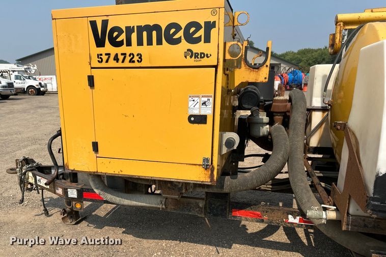 image for item EB2816 2012 Vermeer V500LE-HD vacuum excavator