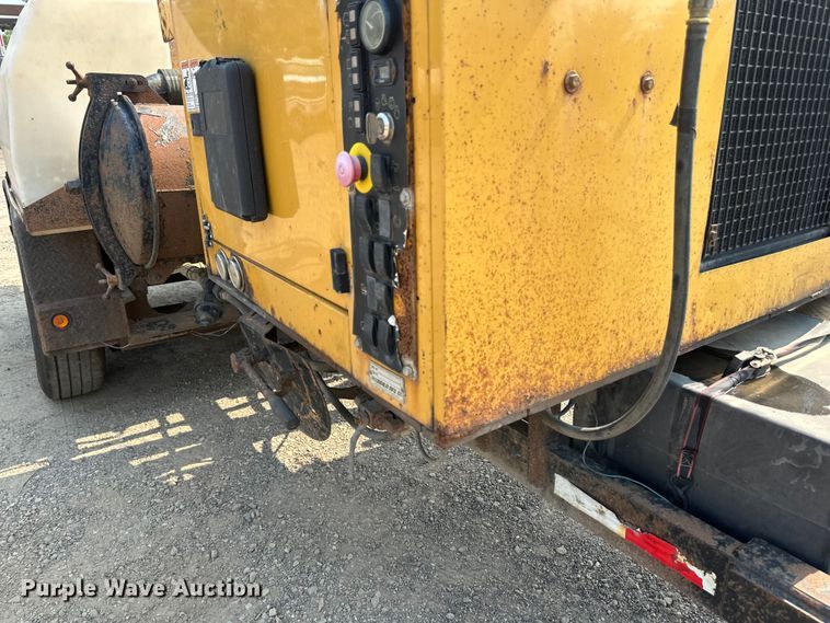 image for item EB2816 2012 Vermeer V500LE-HD vacuum excavator