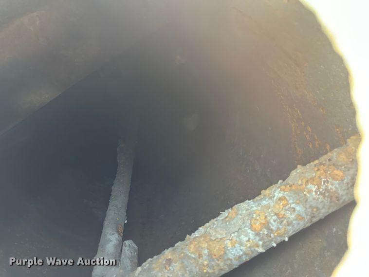 image for item EB2816 2012 Vermeer V500LE-HD vacuum excavator