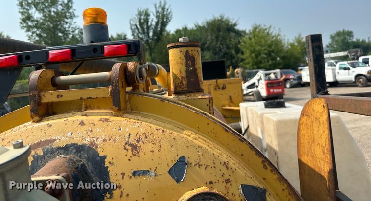 image for item EB2816 2012 Vermeer V500LE-HD vacuum excavator