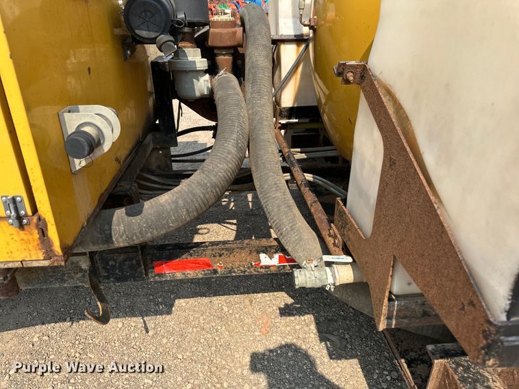 image for item EB2816 2012 Vermeer V500LE-HD vacuum excavator