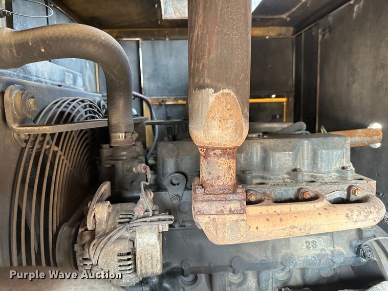 image for item EB2816 2012 Vermeer V500LE-HD vacuum excavator