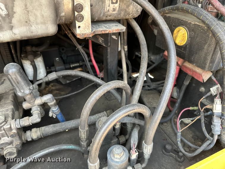 image for item EB2816 2012 Vermeer V500LE-HD vacuum excavator