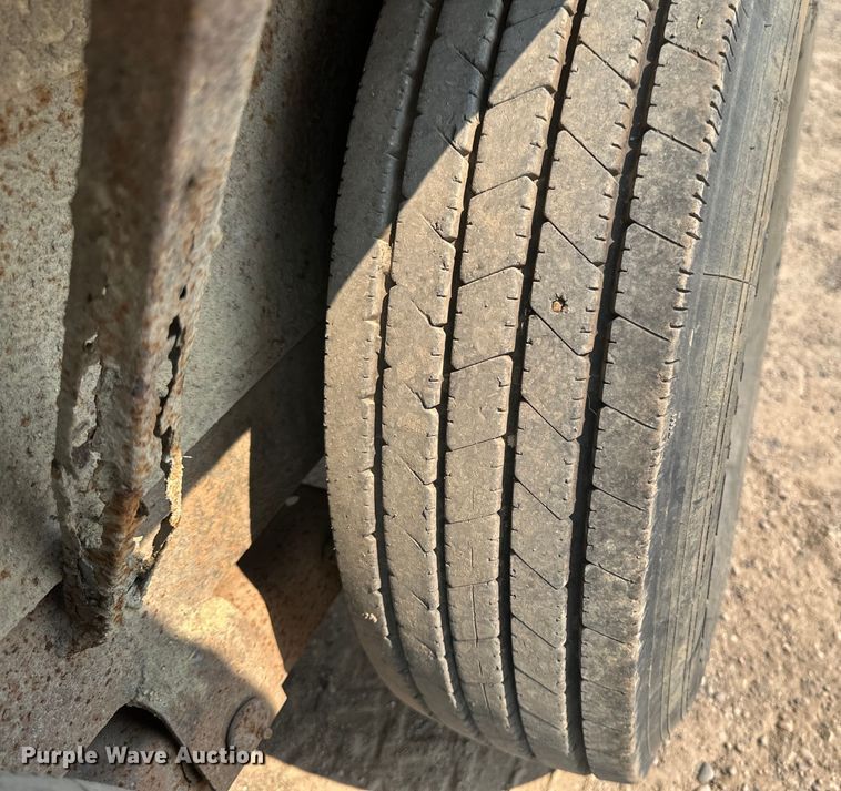 image for item EB2816 2012 Vermeer V500LE-HD vacuum excavator