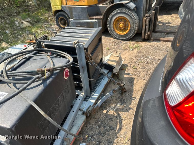 image for item EB2822 Maxxon BMRW lift gate