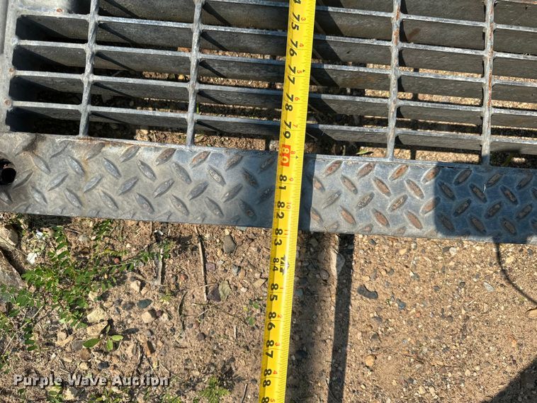 image for item EB2822 Maxxon BMRW lift gate