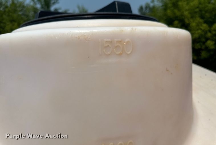 image for item EB2823 (2) poly tanks